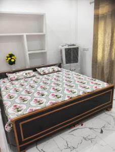 Kashi Gange Paying Guest House