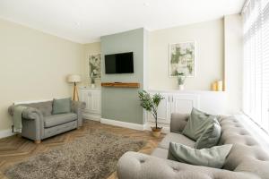 Stunning 4 Bedroom Townhouse in Cirencester