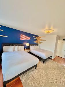 Deluxe Double Room with Sea View room in Acadia Ocean View Hotel