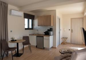 Nuvia UrbanStay Piraeus Apartments