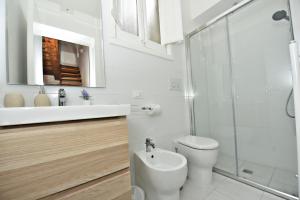 Quadruple Room with Private Bathroom