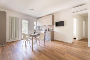 GARDA LIVING APARTMENTS Torbole 2