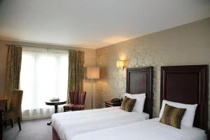 hotel naina