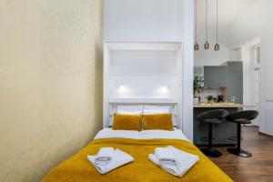 Comfy - Large Home in the Center