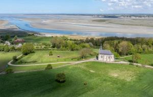 Maisons de vacances Jolie Maison Avec Terrasse : photos des chambres