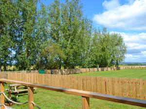 Ewe Lodge - Uk48824