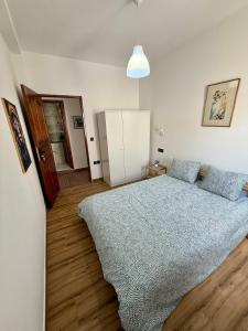 Large apartment with Wi-Fi and beach