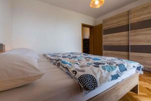 Crikvenica Three-Bedroom Apartment 1