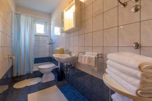 Crikvenica Three-Bedroom Apartment 1