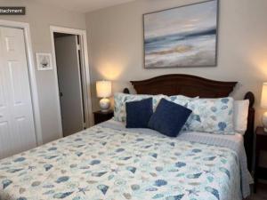 Resort Condo for 6 with Tons of Amenities Near Beach