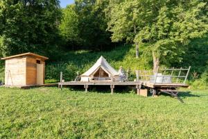 B&B / Chambres d'hotes La Santon Chambres d'hotes : photos des chambres