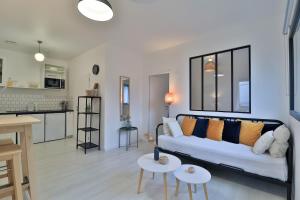 Villas Villa Rozie, superbe vues mer et colline : photos des chambres