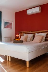 Villas Villa Rozie, superbe vues mer et colline : photos des chambres