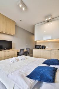 Wiktoryn 6 By Perfect Apart 181