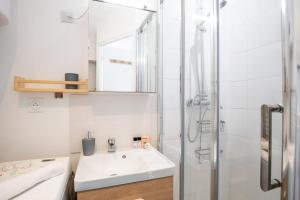 Appartements Independent and Comfortable Studio - Near the tram : photos des chambres
