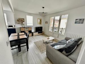 Superbe appartement face mer à 30m de la plage