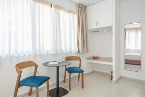 Peaceful Couples Apartment & Rooftop Access - Zen Hebe By Tessera