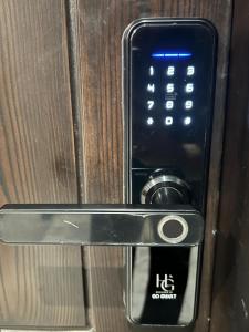 سويت خاص هادئ بدخول ذاتي