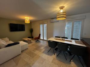 Maisons de vacances Villa Climatisee 8 Pers, 4 chambres, 3 Sdb : Maison de Vacances 4 Chambres