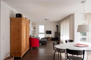 Haus Seaside - Ferienwohnung Seewinkel - 4hvězdičkové hotely ve městě Bodman-Ludwigshafen