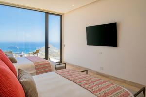 Villa Aurora by Cabo Villas