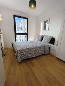 Appartements 2min walk to metro, Newly Furnished 3 Bed Room, Gustave Roussy : photos des chambres