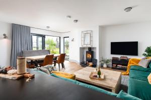 Brook Cottage WI14 Silverlake Dorset