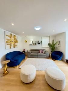 Woodpecker 4 Bed House in London