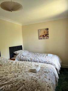 Canal Way- Cozy 3-Bed House