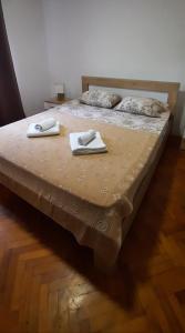 Two Bedrooms Apartment With Garden View