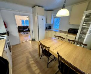 Central and Spacious Apartment for 4 with Sauna