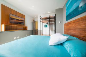 Beautiful Ocean View Condo 2 BR - Singular Joy Residences - Condo Joy