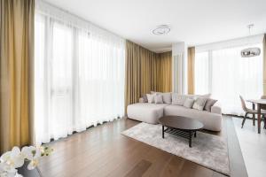 Ochota Prime Loft Apartment by BookingHost