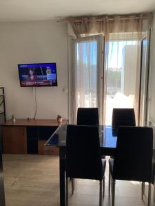 Appartements Beau studio : photos des chambres