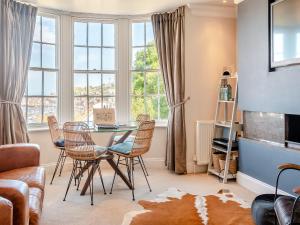 Driftwood At Whitehall