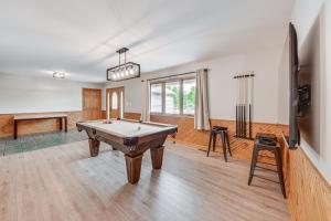 Lake Mary View Pickleball Paradise Penthouse Unit