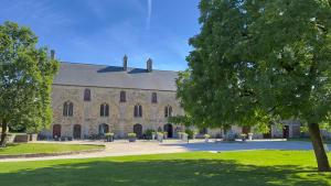 Hotels L'Hostellerie du Chateau de Bricquebec : photos des chambres