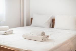 Zen Hive 1BR Apartment in Peaceful Kypseli