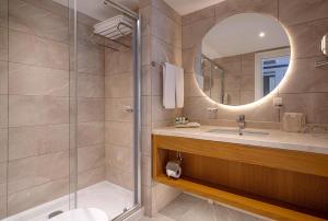 Deluxe Double or Twin Room with Spa Bath room in Kirman Sidera Luxury & Spa