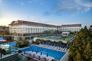 Trendy Verbena Beach