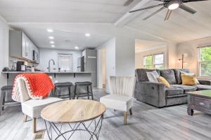 Cozy Asheville Cottage with Grill and Fire Pit!