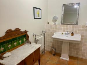B&B / Chambres d'hotes Sainte-Helene Chambres d'Hotes & Appartement : photos des chambres