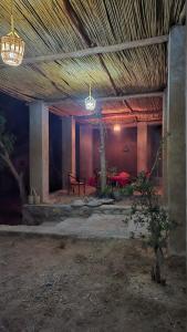 Dar Tamzdamte Skoura