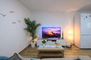 Gloria Beach Apartment