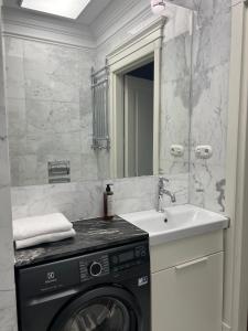 Warsaw Miodowa Apartments - Old Town - Stare Miasto