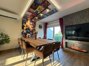 Maisons de vacances L-evasion Cinegame - Gite a theme : photos des chambres