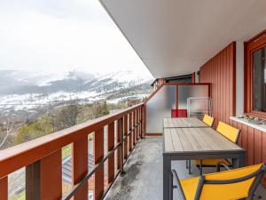 Appartements Appartement moderne 6 pers avec balcon, proche pistes et commerces - FR-1-807-76 : photos des chambres