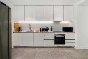 WHome Stylish Oasis with Patio near Parque Eduardo VII