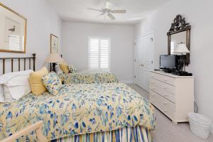 St. Simons Grand #106