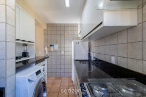 Apto c Churrasq. 650m da Praia QTIB0301